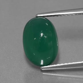 4.47カラットの天然ミディアムグリーンアゲート（11.3×8 mm・オーバルカット）