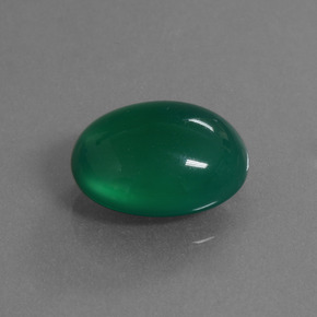 6.27カラットの天然フォレストグリーンアゲート（13.4×10.5 mm・オーバルカット）