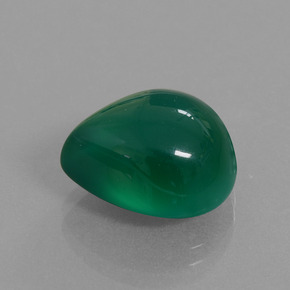 8.45カラットの天然フォレストグリーンアゲート（13.8×12.1 mm・洋梨の形）
