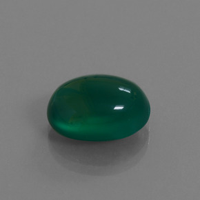 7.42カラットの天然グリーンアゲート（14.3×10.5 mm・オーバルカット）