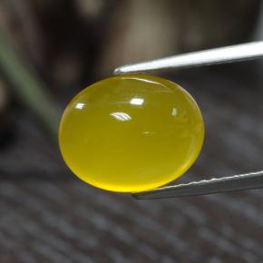 3.84カラットの天然薄いハニーイエロー瑪瑙、オーバルカット、半透明