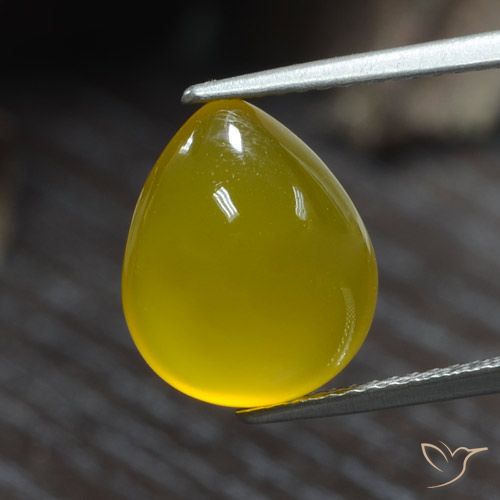 4.80カラットの天然黄色がかったゴールド瑪瑙、洋梨の形、半透明