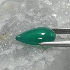 2.74カラットの天然ミディアムグリーンアゲート（12.9×8.1 mm・洋梨の形）