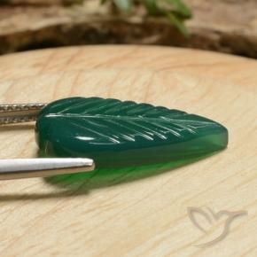 5.23カラットの天然黄みがかったグリーン瑪瑙、ファンシーシェイプ、半透明