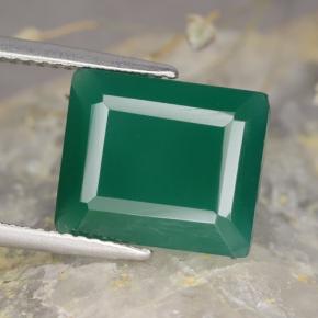 4.89カラットの天然ミディアムディープグリーンアゲート（12.2×10.2 mm・エメラルドカット）