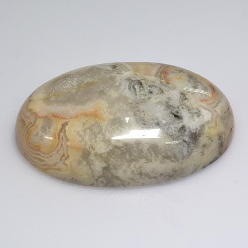 60.20カラットの天然マルチカラーアゲート（35.2×23.3 mm・オーバルカット）