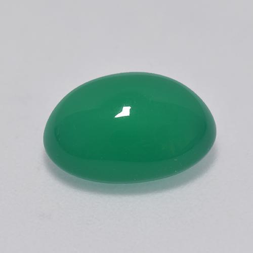 2.81カラットの天然ウォームグリーンアゲート（10.5×8 mm・オーバルカット）
