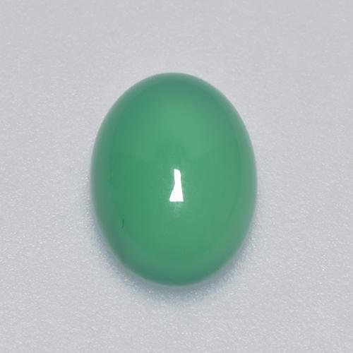 1.30カラットの天然ジェイドグリーンアゲート（8.1×6 mm・オーバルカット）