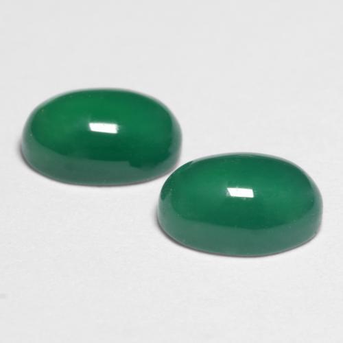 1.10カラットの天然フォレストグリーンアゲート（6.2×4.2 mm・オーバルカット）