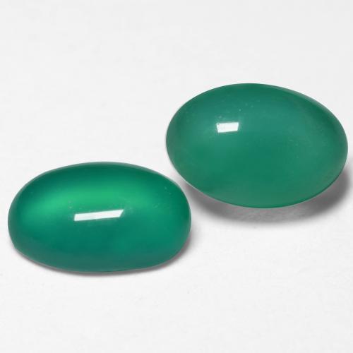 1.09カラットの天然クールグリーンアゲート（6.2×4.2 mm・オーバルカット）