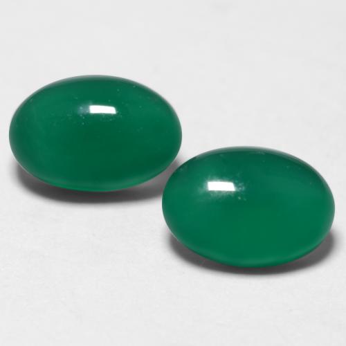 1.29カラットの天然フォレストグリーンアゲート（6.1×4.1 mm・オーバルカット）