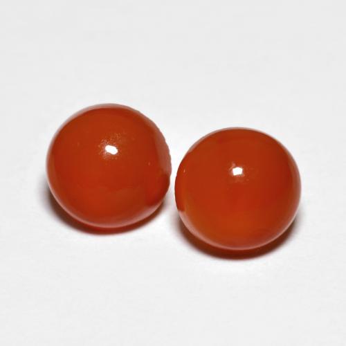1.60カラットの天然ミディアムレッドアゲート（5.95 mm・ラウンドカット）
