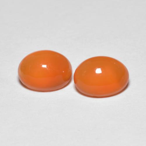 1.41カラットの天然ウォームアプリコットオレンジアゲート（6.7×5.1 mm・オーバルカット）