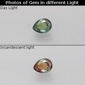 0.12カラットの天然グリーン/レッドアレキサンドライト（3.3×2.5 mm・洋梨の形）