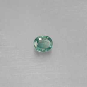 0.14カラットの天然グリーン/レッドアレキサンドライト（3.2×2.8 mm・オーバルカット）