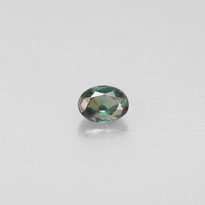 0.12カラットの天然グリーン/レッドアレキサンドライト（3.3×2.5 mm・オーバルカット）