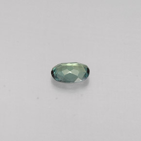 0.14カラットの天然グリーン/レッドアレキサンドライト（3.1×3 mm・オーバルカット）