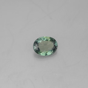 0.30カラットの天然グリーン/レッドアレキサンドライト（4.8×3.8 mm・オーバルカット）