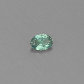 0.10カラットの天然グリーン/レッドアレキサンドライト（3.5×2.5 mm・オーバルカット）