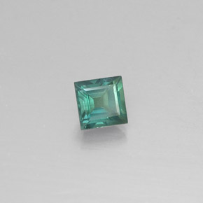 0.20カラットの天然グリーン/レッドアレキサンドライト（3.1×3.1 mm・四角）