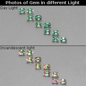 カラットの天然グリーン/レッドアレキサンドライト（3.5x2.5 mm・オーバルカット）