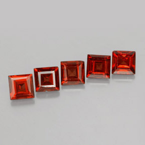 自然派の商品を探す ct オレンジレッド アルマンディンガーネット 宝石, 四角, マダガスカル からGemSelectで. 在庫あり、世界各国へ発送!