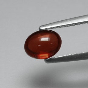 1.10カラットの天然オレンジレッドアルマンディンガーネット（6.3×4.9 mm・オーバルカット）