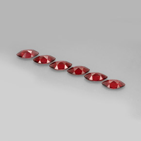 自然派の商品を探す ct レッド アルマンディンガーネット 宝石, マーキーズ, マダガスカル からGemSelectで. 在庫あり、世界各国へ発送!