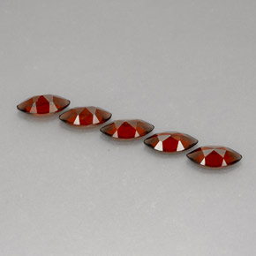 自然派の商品を探す ct レッド アルマンディンガーネット 宝石, マーキーズ, マダガスカル からGemSelectで. 在庫あり、世界各国へ発送!