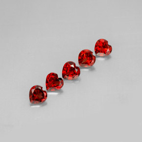 自然派の商品を探す ct ディープレッド アルマンディンガーネット 宝石, ハート型, マダガスカル からGemSelectで. 在庫あり、世界各国へ発送!