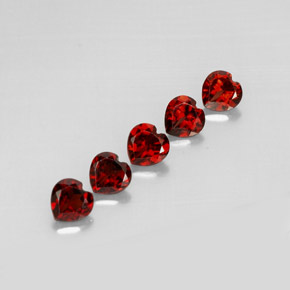 自然派の商品を探す ct ディープレッド アルマンディンガーネット 宝石, ハート型, マダガスカル からGemSelectで. 在庫あり、世界各国へ発送!