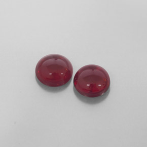カラットの天然レッドアルマンディンガーネット（6.55 mm・透明）
