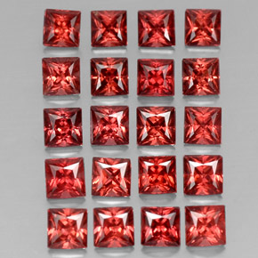 カラットの天然レッドアルマンディンガーネット（4×4 mm・四角）