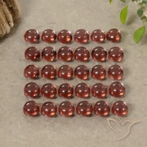 Shop natural 5.61ct 濃いクリムゾンレッド アルマンディンガーネット gems, ラウンド, from マダガスカル at GemSelect. In stock, global shipping!