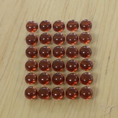 Shop natural 5.95ct スカーレットレッド アルマンディンガーネット gems, ラウンド, from マダガスカル at GemSelect. In stock, global shipping!