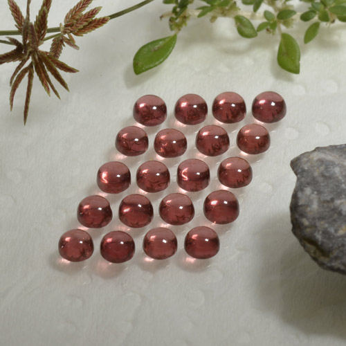 自然派の商品を探す 4.00ct ラズベリーレッド アルマンディンガーネット 宝石, ラウンドカット, マダガスカル からGemSelectで. 在庫あり、世界各国へ発送!