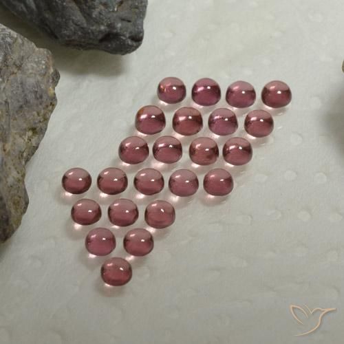 Shop natural 4.20ct ミディアムレッド アルマンディンガーネット gems, ラウンド, from マダガスカル at GemSelect. In stock, global shipping!