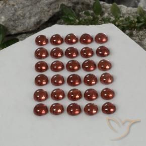 Shop natural 5.04ct 濃いクリムゾンレッド アルマンディンガーネット gems, ラウンド, from マダガスカル at GemSelect. In stock, global shipping!