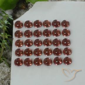 Shop natural 5.69ct ディープレッド アルマンディンガーネット gems, ラウンド, from マダガスカル at GemSelect. In stock, global shipping!