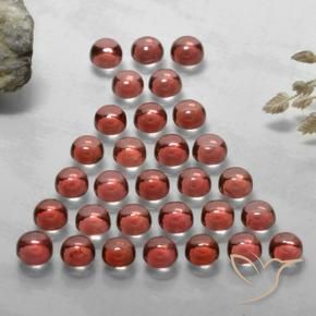 Shop natural 5.63ct ディープレッド アルマンディンガーネット gems, ラウンド, from マダガスカル at GemSelect. In stock, global shipping!