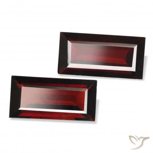 Shop natural 3.23ct ダークレッド アルマンディンガーネット gems, バゲット, from モザンビーグ at GemSelect. In stock, global shipping!