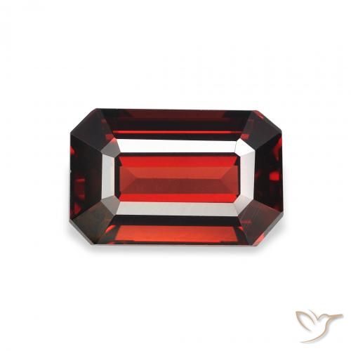 2.38ct 天然 ダークレッド アルマンディンガーネット, エメラルドカット, VVS-VS