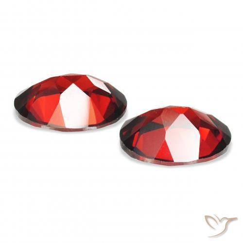 Shop natural 4.16ct ダークレッド アルマンディンガーネット gems, 楕円形, from モザンビーグ at GemSelect. In stock, global shipping!