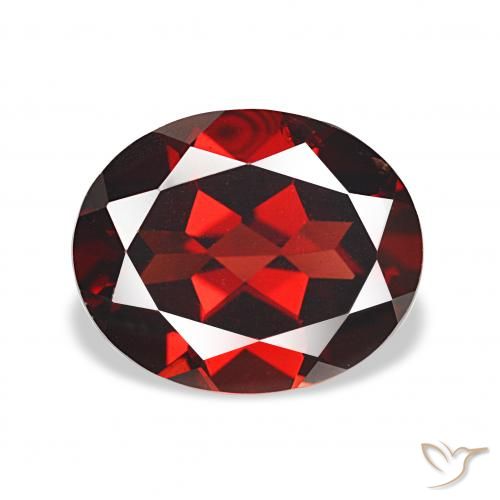 4.55ct ディープレッド アルマンディンガーネット, 楕円形, VS