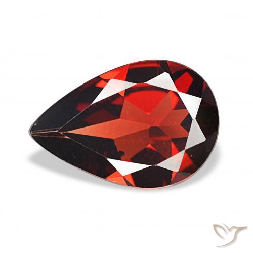 2.80ct ダークレッド アルマンディンガーネット, 洋梨の形, VVS