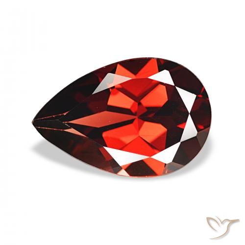 3.43ct ダークレッド アルマンディンガーネット, 洋梨の形, VS