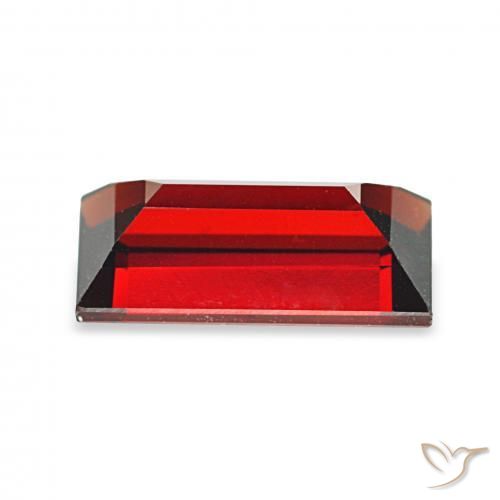 2.06カラットの天然ダークレッドアルマンディンガーネット、バゲット、VVS