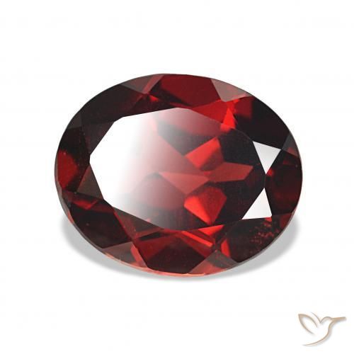 4.42カラットの天然ディープレッドアルマンディンガーネット、オーバルカット、VVS
