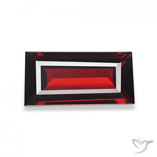 1.60カラットの天然ディープレッドアルマンディンガーネット、バゲット、VVS