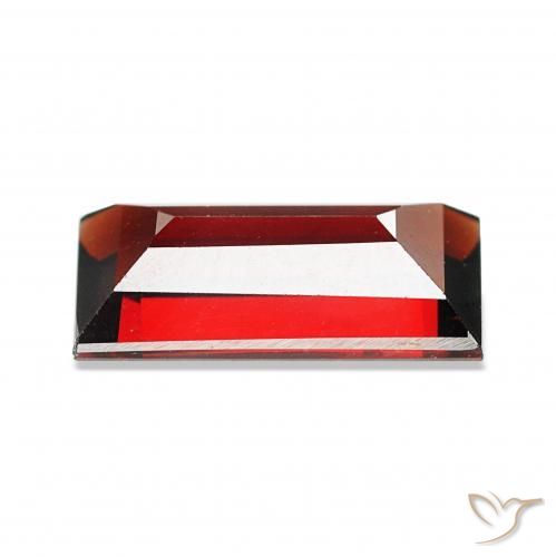 1.82カラットの天然ダークレッドアルマンディンガーネット、バゲット、VVS